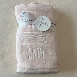Rae Dunn 2 Blush Pink Embroidered Bathtub 'BATH' Towel